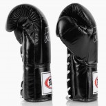 Боксерские перчатки на шнуровке Fairtex BGL-6 black